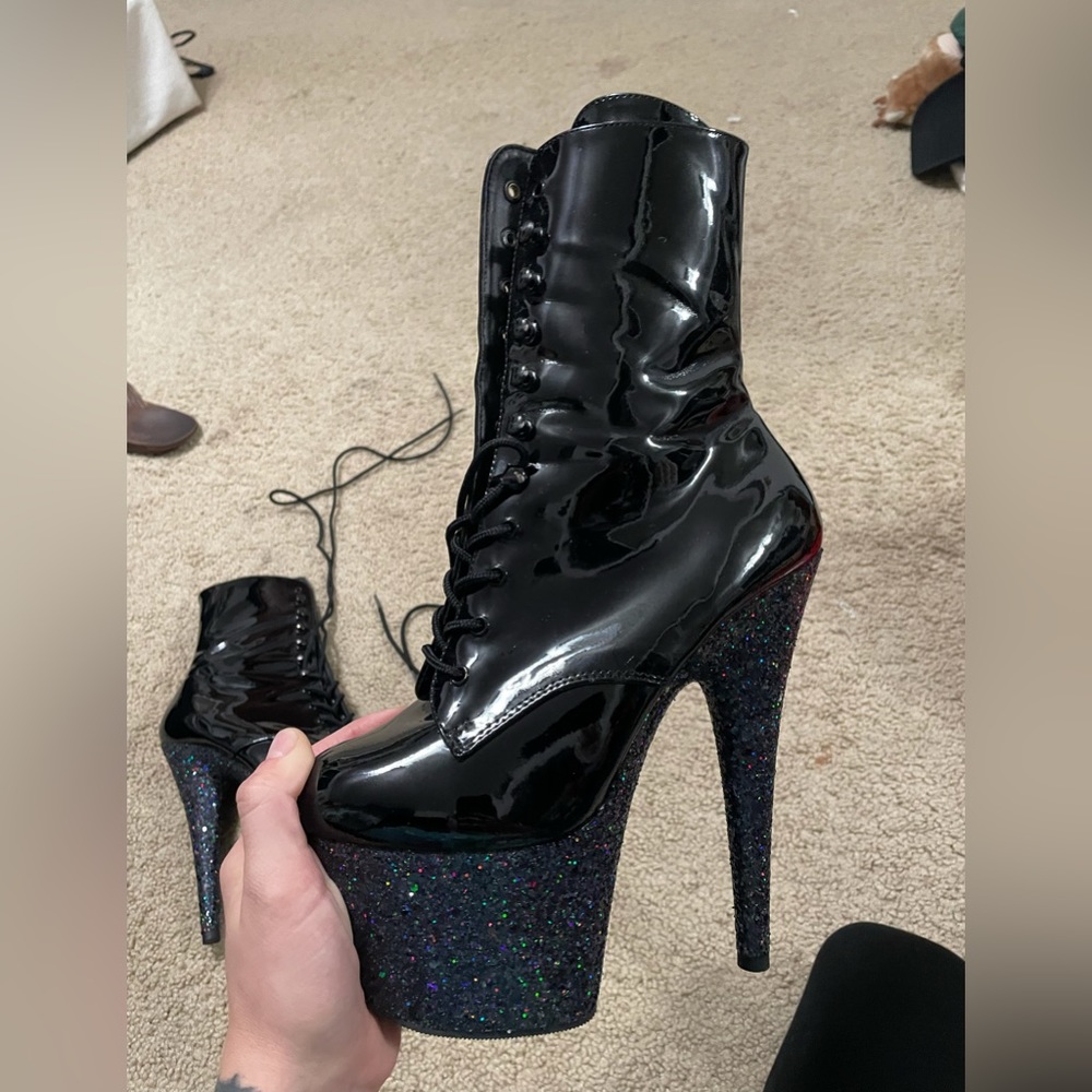 Black sparkle 7 inch Pleaser high heels